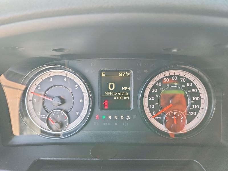 2022 RAM 1500 CLASSIC TRADESMAN 9