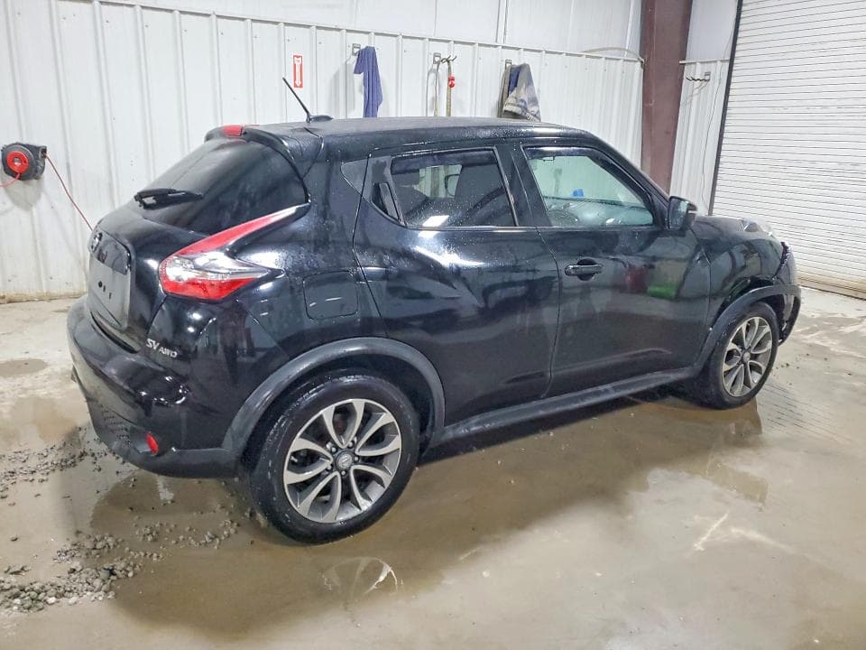 2017 NISSAN JUKE SV 3