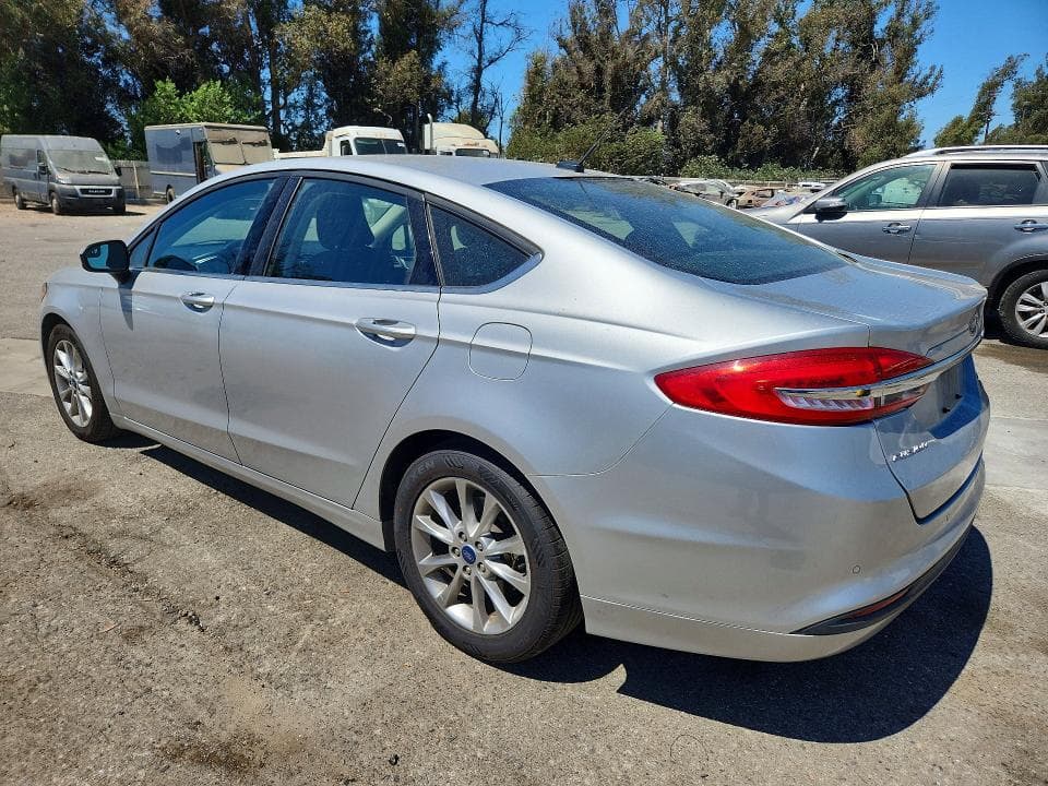 2017 FORD FUSION SE 2