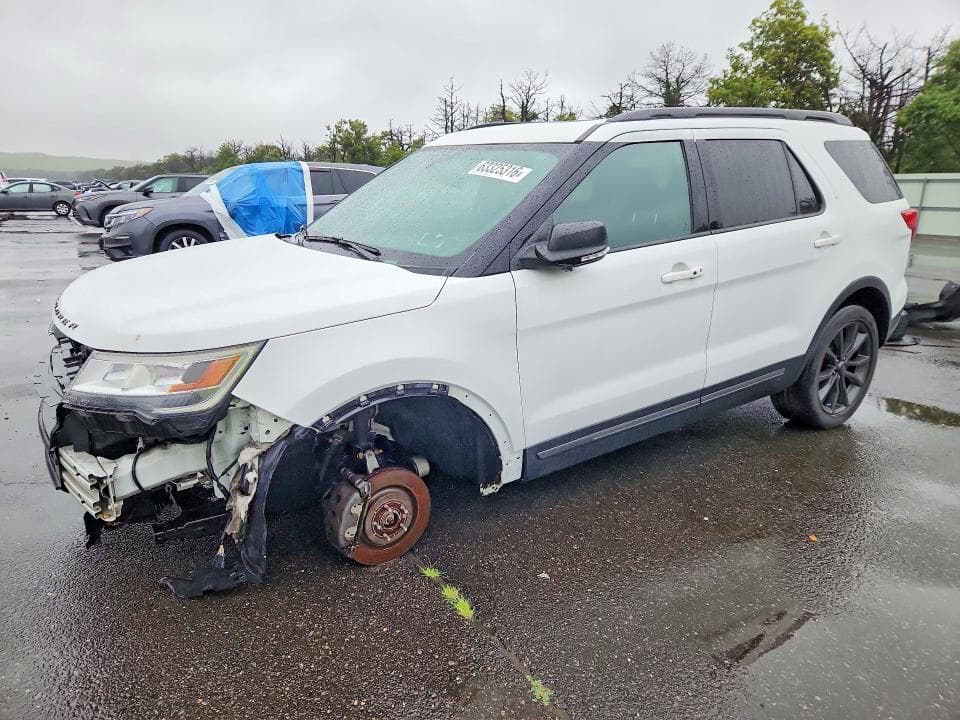 2019 FORD EXPLORER XLT - 1