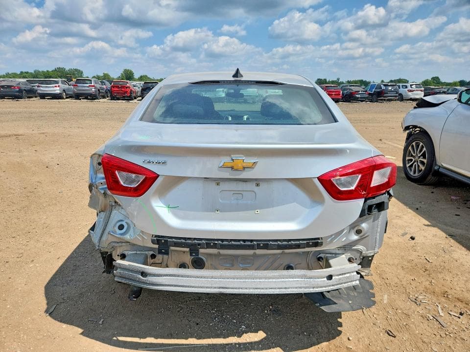 2017 CHEVROLET CRUZE LS 6
