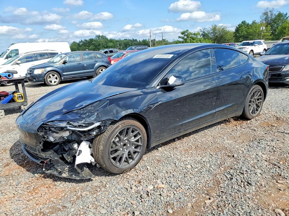 2026 TESLA MODEL 3 - 1