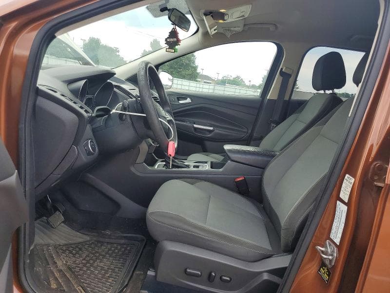 2017 FORD ESCAPE SE 7