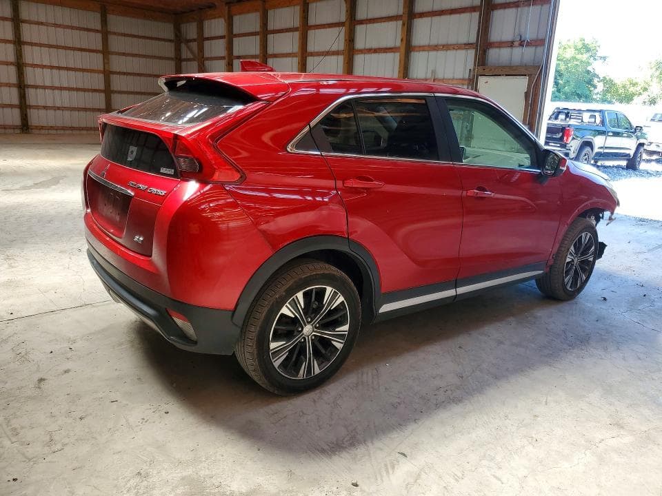 2019 MITSUBISHI ECLIPSE CROSS SE 3