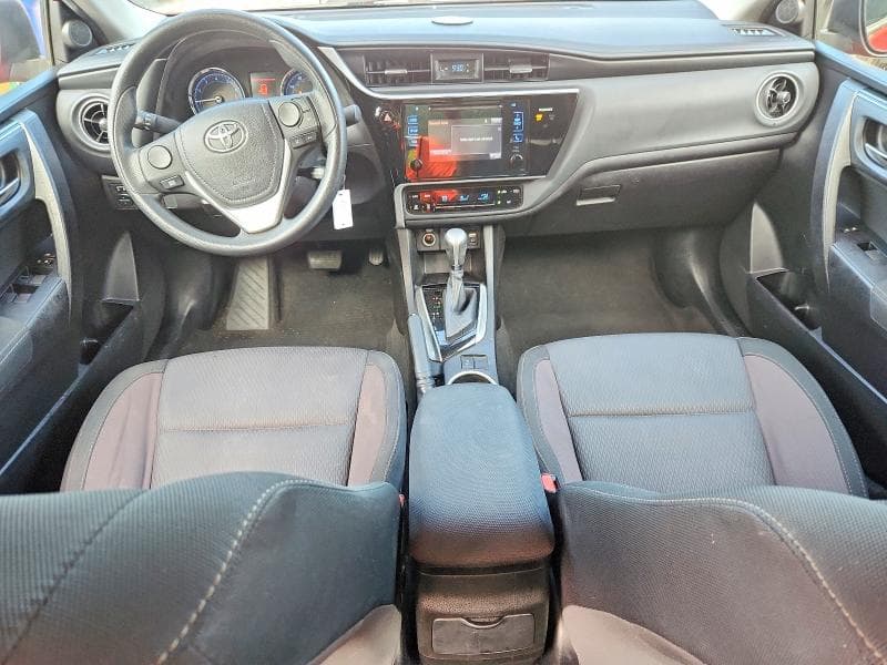 2017 TOYOTA COROLLA LE 8