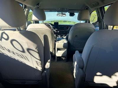 2017 KIA SEDONA L 6