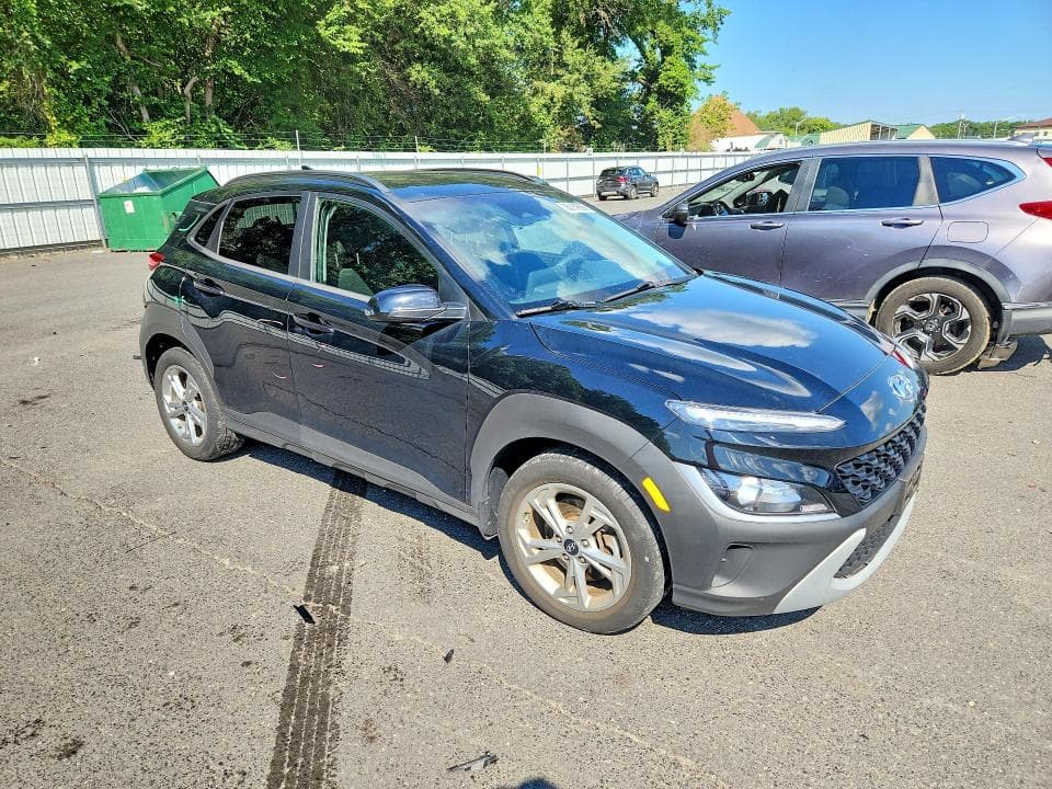 2023 HYUNDAI KONA SEL 4