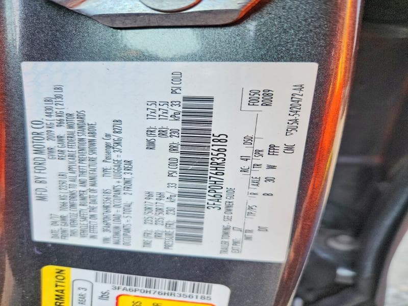 2017 FORD FUSION SE 13