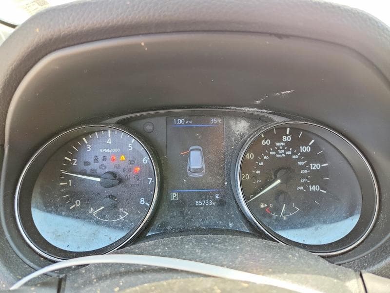 2019 NISSAN ROGUE S 9