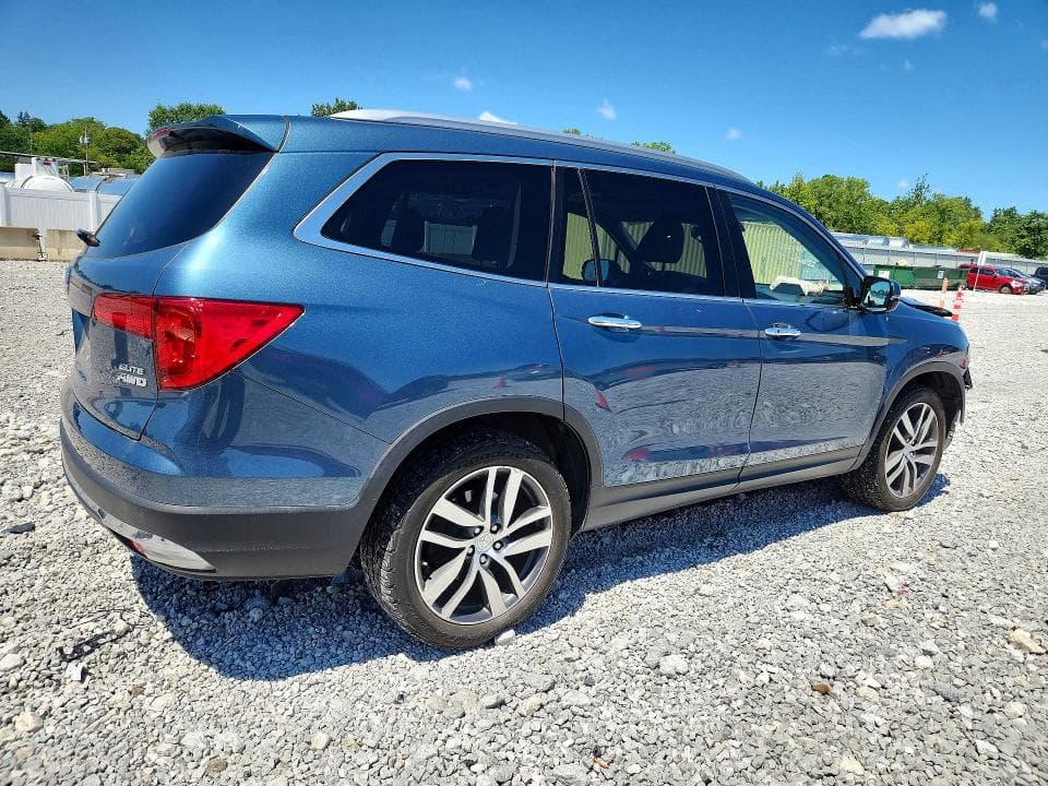 2017 HONDA PILOT ELITE 3