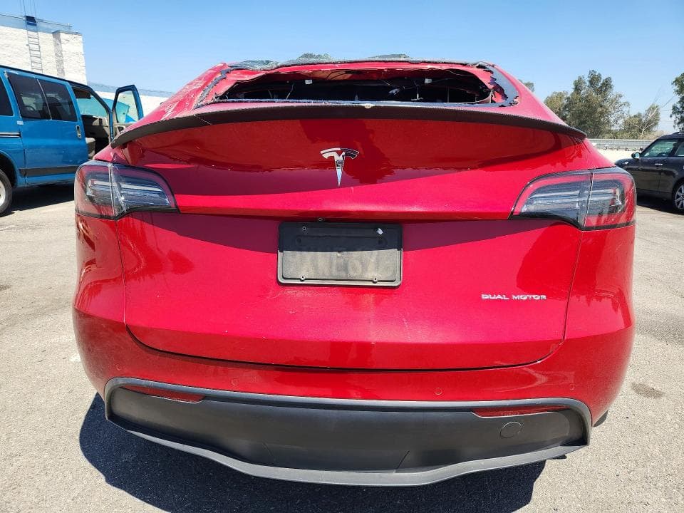 2021 TESLA MODEL Y 6