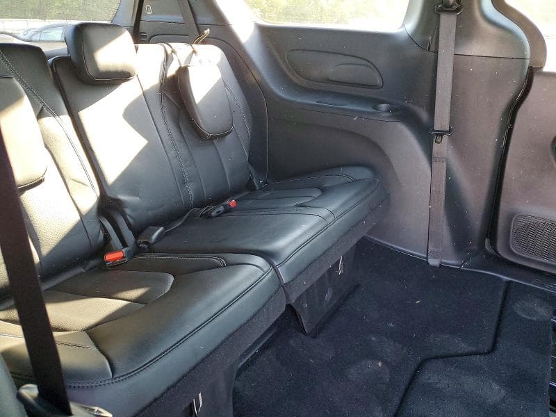 2026 CHRYSLER PACIFICA SELECT 11