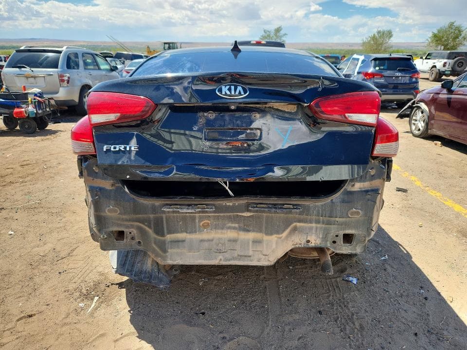 2018 KIA FORTE LX 6