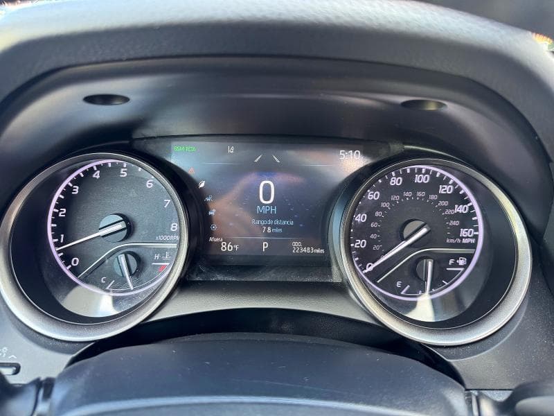 2022 TOYOTA CAMRY SE 8