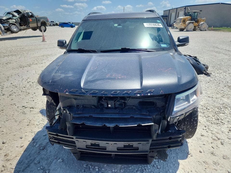 2018 FORD EXPLORER XLT 5