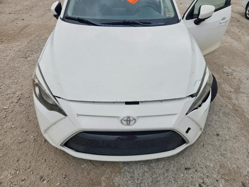 2018 TOYOTA YARIS IA BASE 11