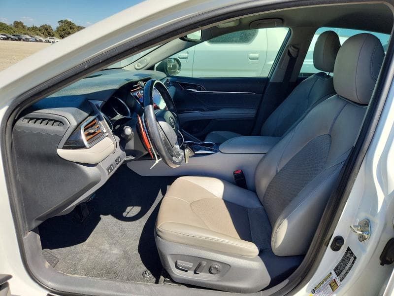 2018 TOYOTA CAMRY XSE 7