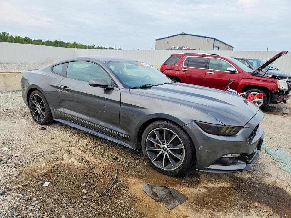 2017 FORD MUSTANG 4