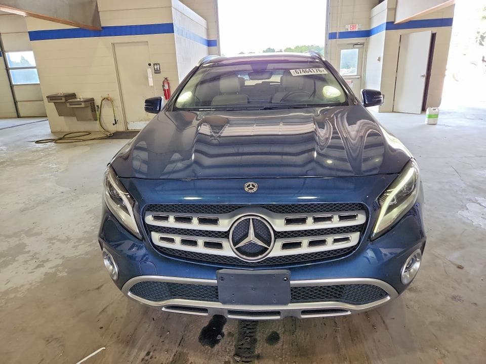2020 MERCEDES-BENZ GLA 250 4MATIC 5