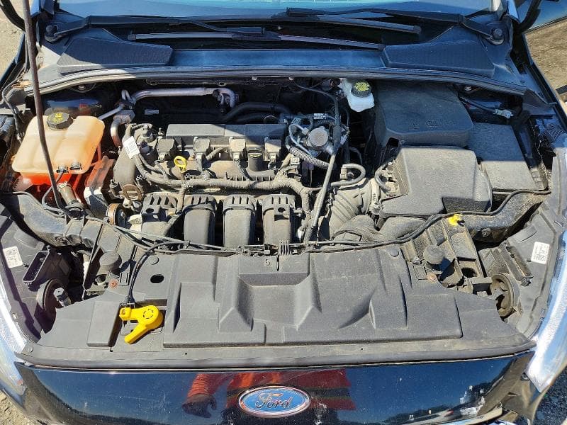 2018 FORD FOCUS S 11