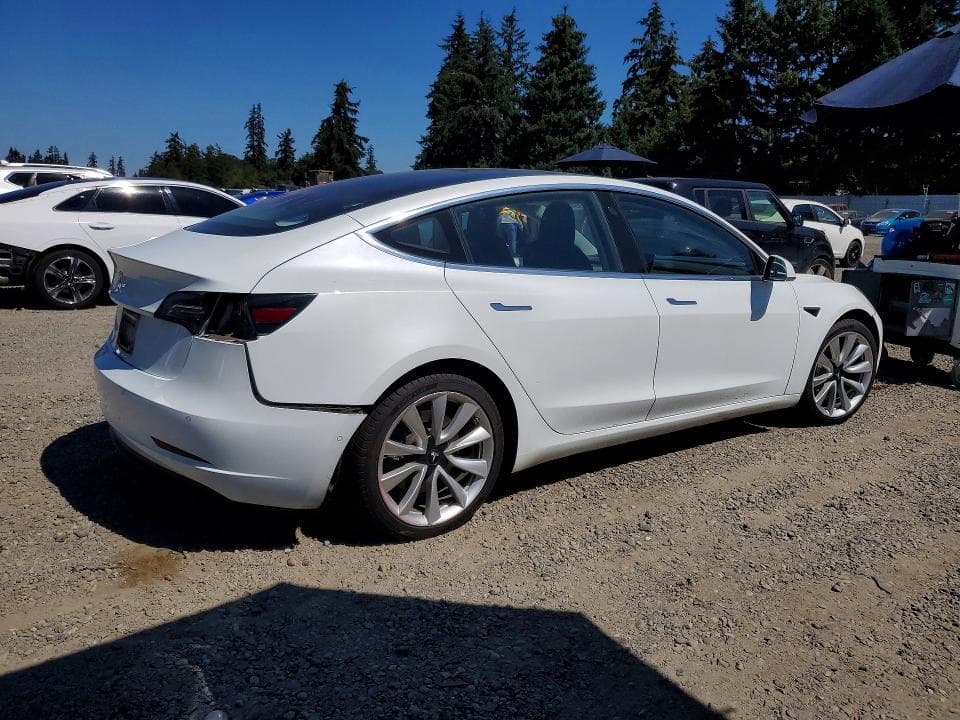 2018 TESLA MODEL 3 3