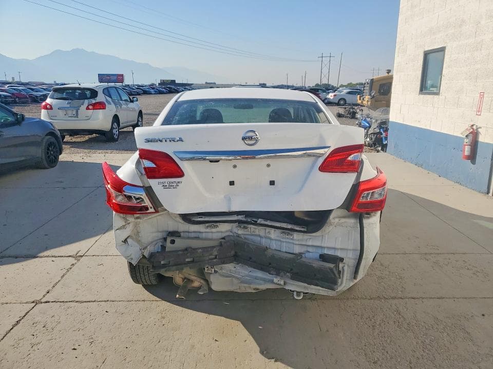 2019 NISSAN SENTRA S 6