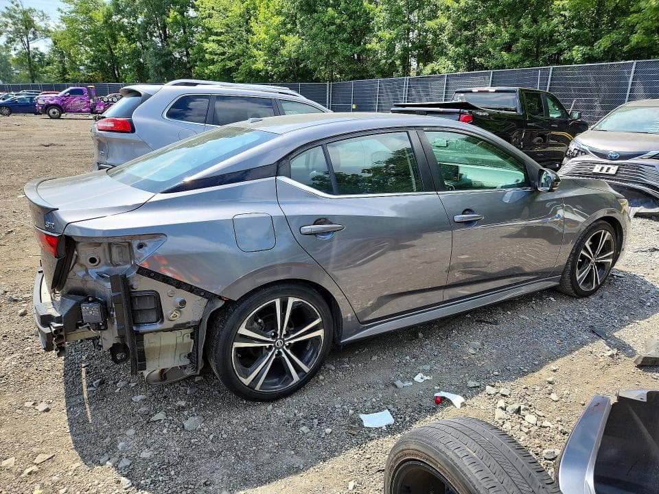 2021 NISSAN SENTRA SR 3