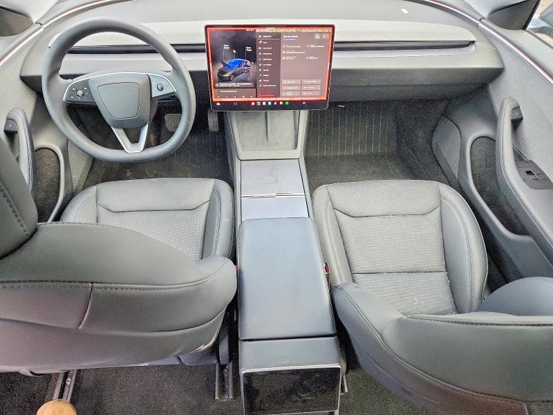 2025 TESLA MODEL 3 8