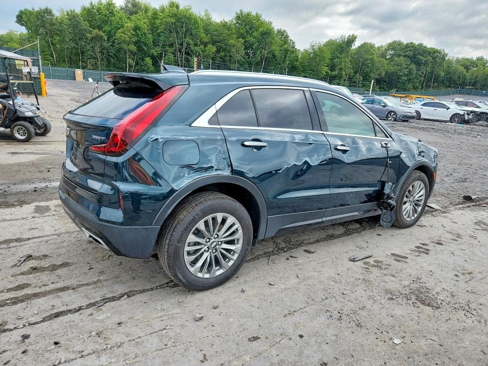 2024 CADILLAC XT4 PREMIUM LUXURY 3