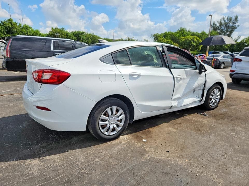2018 CHEVROLET CRUZE LS 3