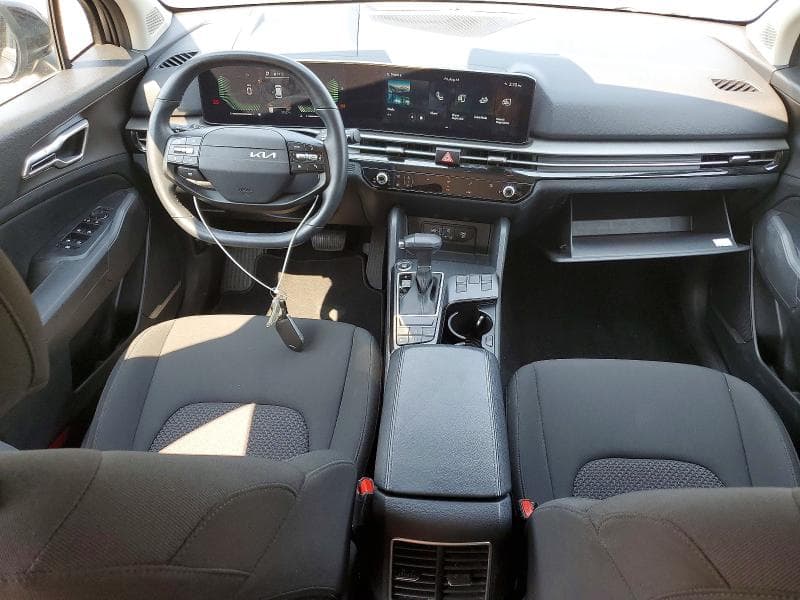 2026 KIA SPORTAGE LX 8