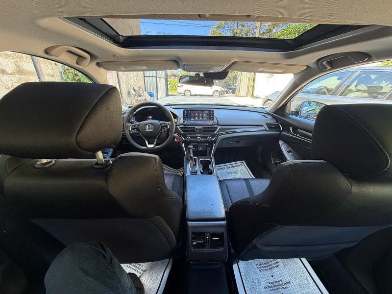 2018 HONDA ACCORD EX 12