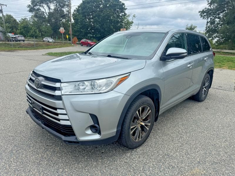 2018 TOYOTA HIGHLANDER LE 2