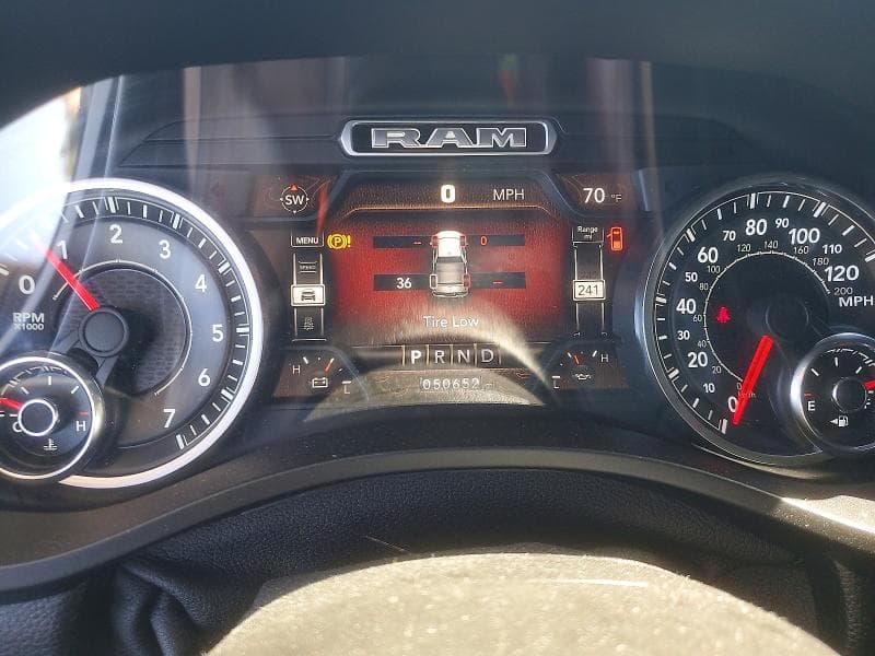 2021 RAM 1500 LARAMIE 9