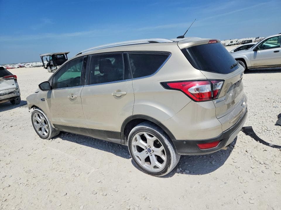 2017 FORD ESCAPE TITANIUM 2