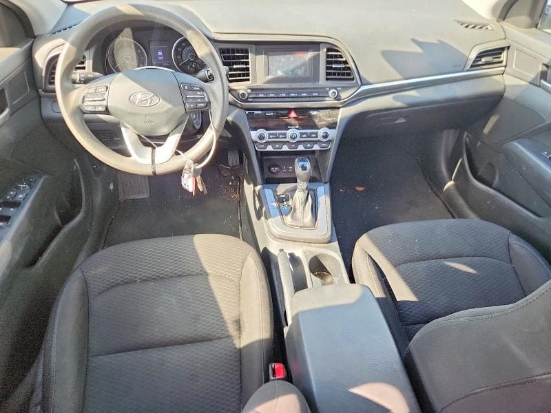 2020 HYUNDAI ELANTRA SE 8