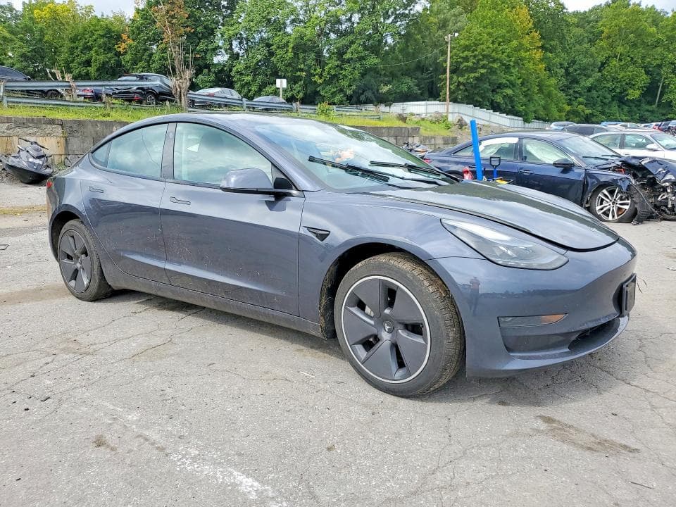 2023 TESLA MODEL 3 4