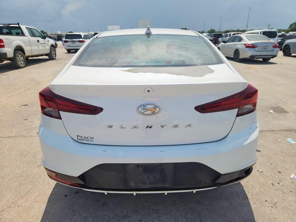 2019 HYUNDAI ELANTRA SEL 6