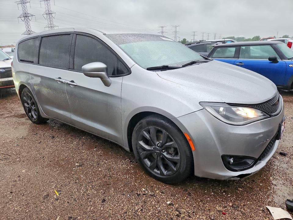 2018 CHRYSLER PACIFICA TOURING PLUS 4