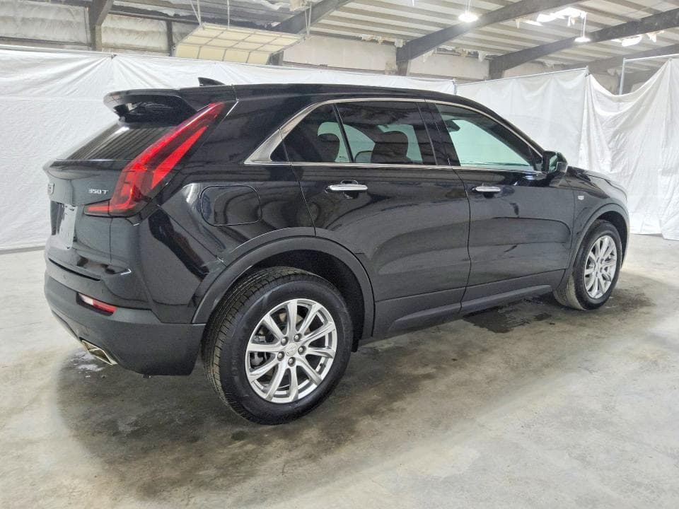 2023 CADILLAC XT4 LUXURY 3