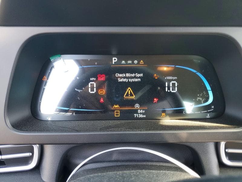 2025 HYUNDAI ELANTRA SE 9