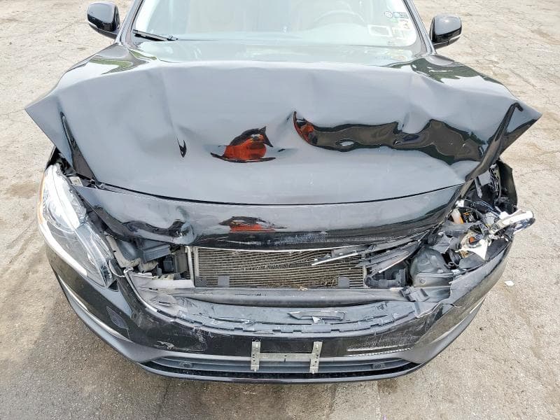 2018 VOLVO S60 INSCRIPTION 11