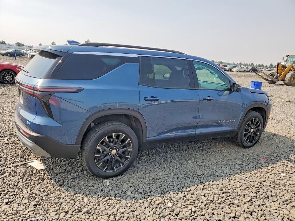 2025 CHEVROLET TRAVERSE LT 3