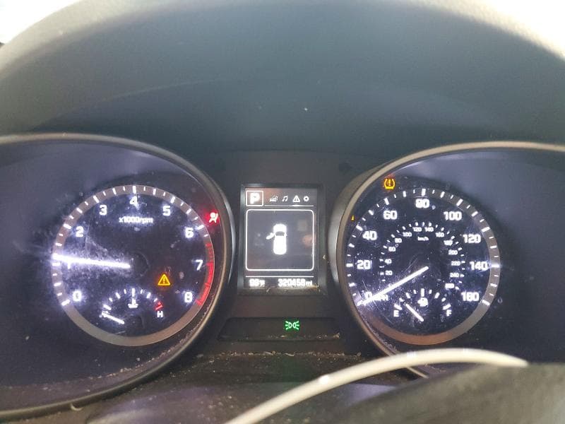 2018 HYUNDAI SANTA FE 9