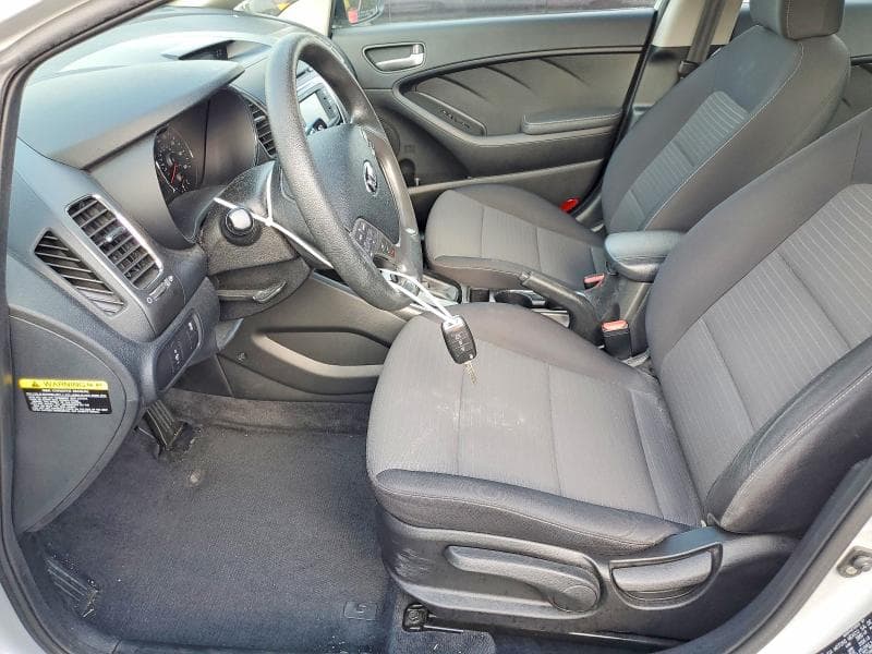 2017 KIA FORTE LX 7