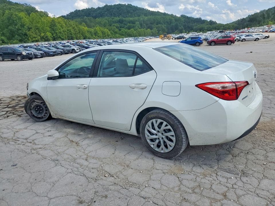2017 TOYOTA COROLLA LE 2