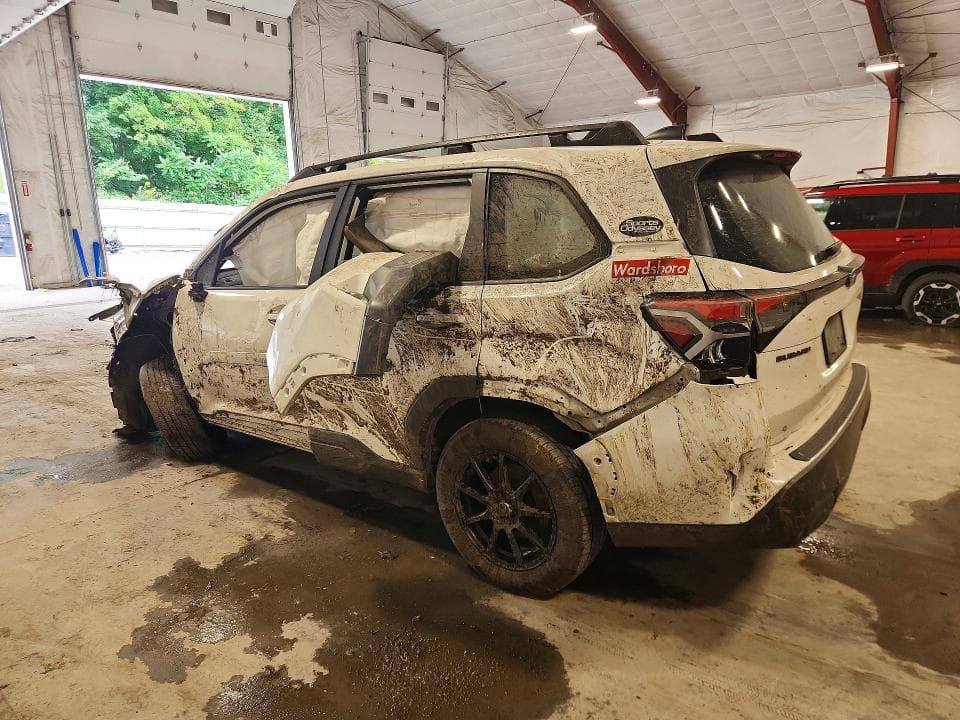 2025 SUBARU FORESTER 2