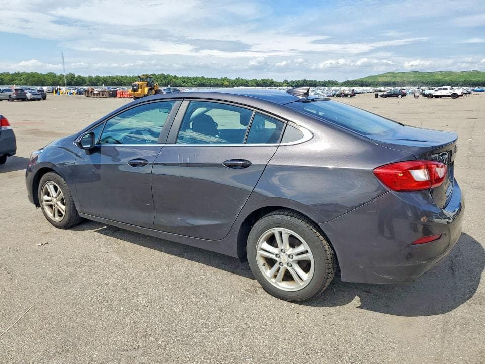 2017 CHEVROLET CRUZE LT 2