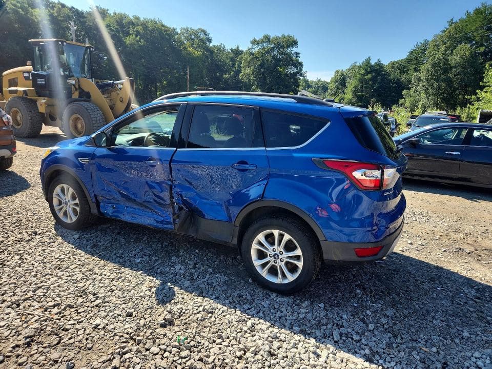 2017 FORD ESCAPE SE 2