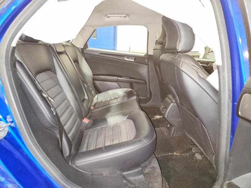 2018 FORD FUSION SE 10
